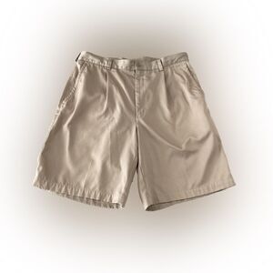 Nike Golf Dri-FIT Shorts Mens 36 Tan Pleated Performance Chino 198589